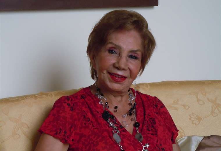 Gloria Morales, 'la dama de la voz de oro', está en terapia intensiva 