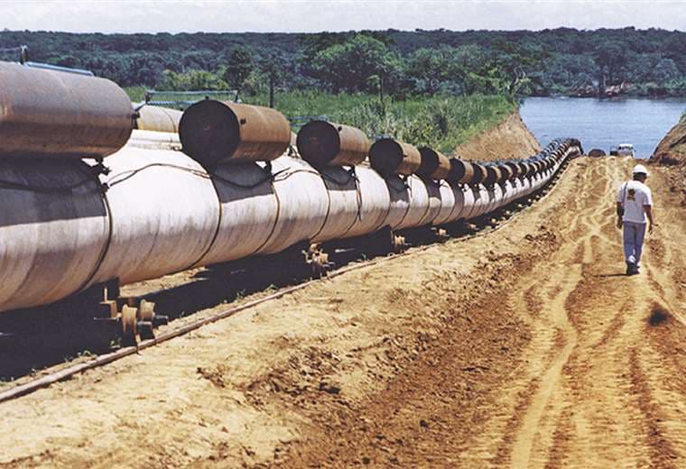 Los interesados en comprar el gas que Petrobras importa de Bolivia deberán pagar la nueva tarifa de TBG