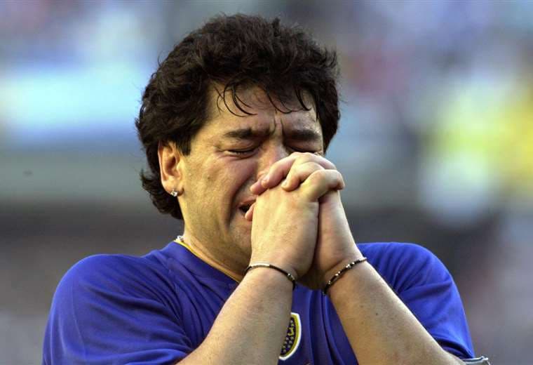 Maradona cuando se retiró I internet.