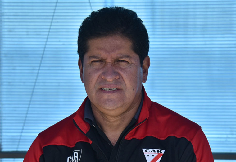 Eduardo Villegas, el DT más ganador del fútbol boliviano