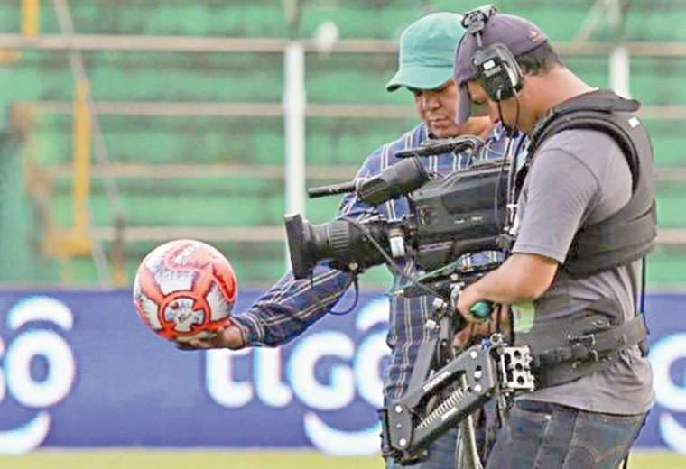 La FBF está etapa de negociación de los nuevos derechos de Tv del fútbol nacional.
