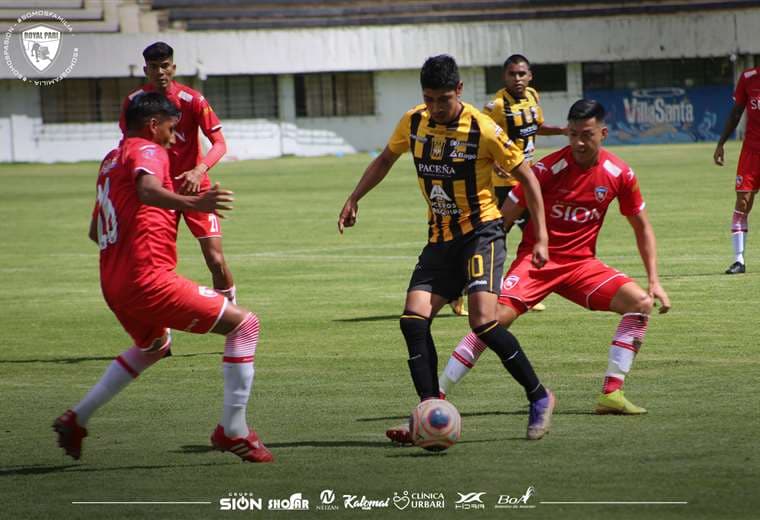 Royal Pari y el Tigre jugaron también el domingo en La Paz. Foto: C RP