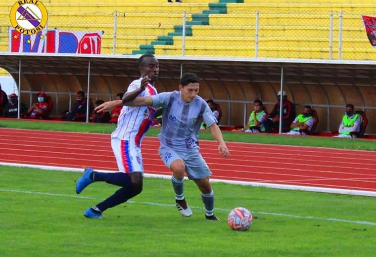 El amistoso entre Real Potosí y la ‘U’ se jugó en el estadio Patria. Foto: Real Potosí
