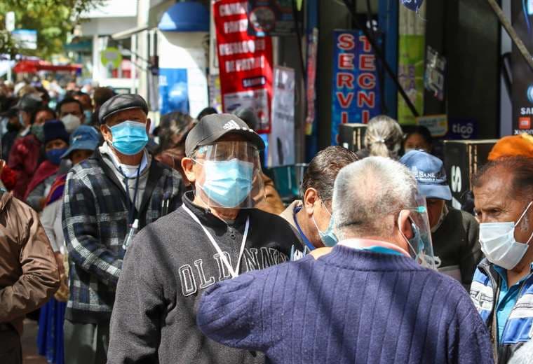 Foto APG: este jueves Bolivia volvió a superar los 2 mil contagios diarios de coronavirus.