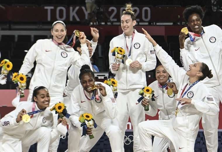 El equipo femenino de básquet de EEUU aportó con una medalla de oro. Foto: AFP