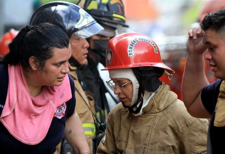 Mujeres bomberos /Foto: Ricardo Montero