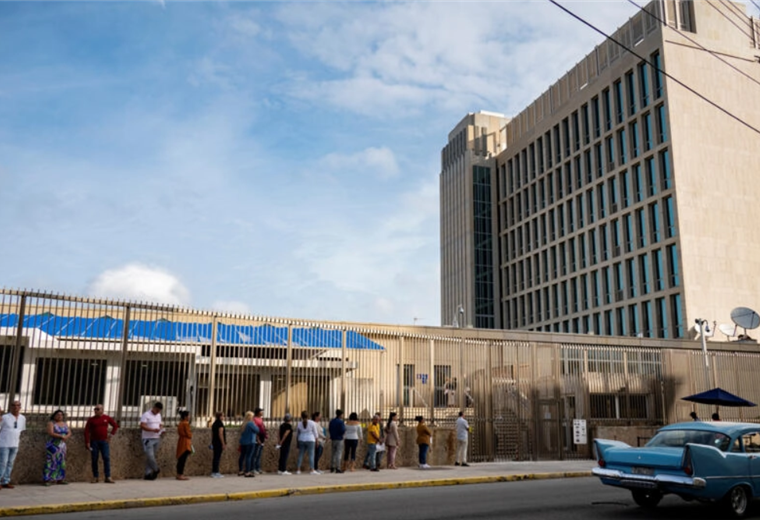 EEUU defiende diálogo con Cuba si beneficia "sus intereses"