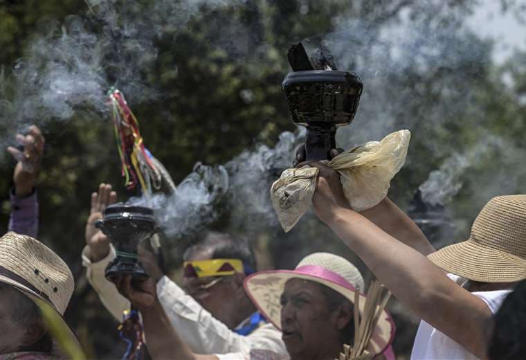 Rituales indígenas para pedir lluvias en un México sofocado por el calor